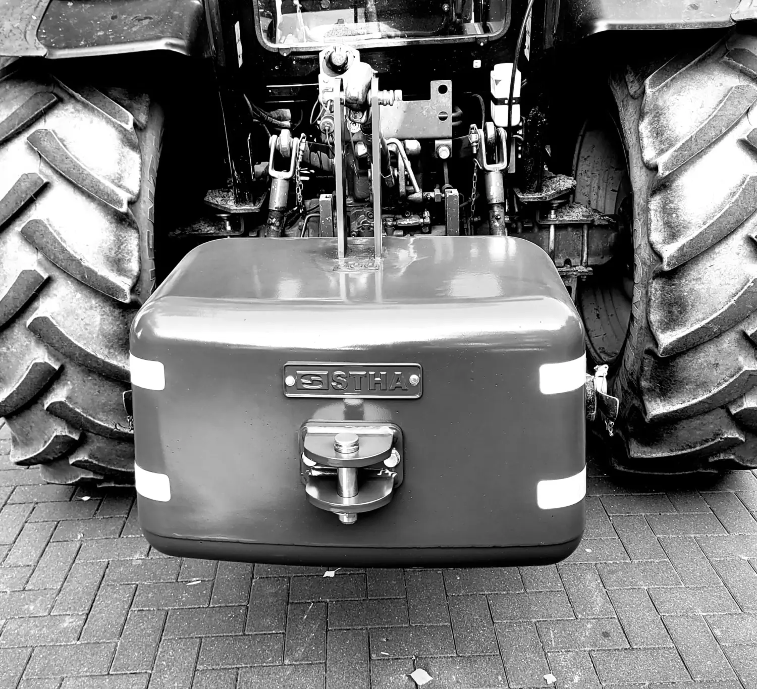 Schlepperballastierungen von STHA Agrartechnik