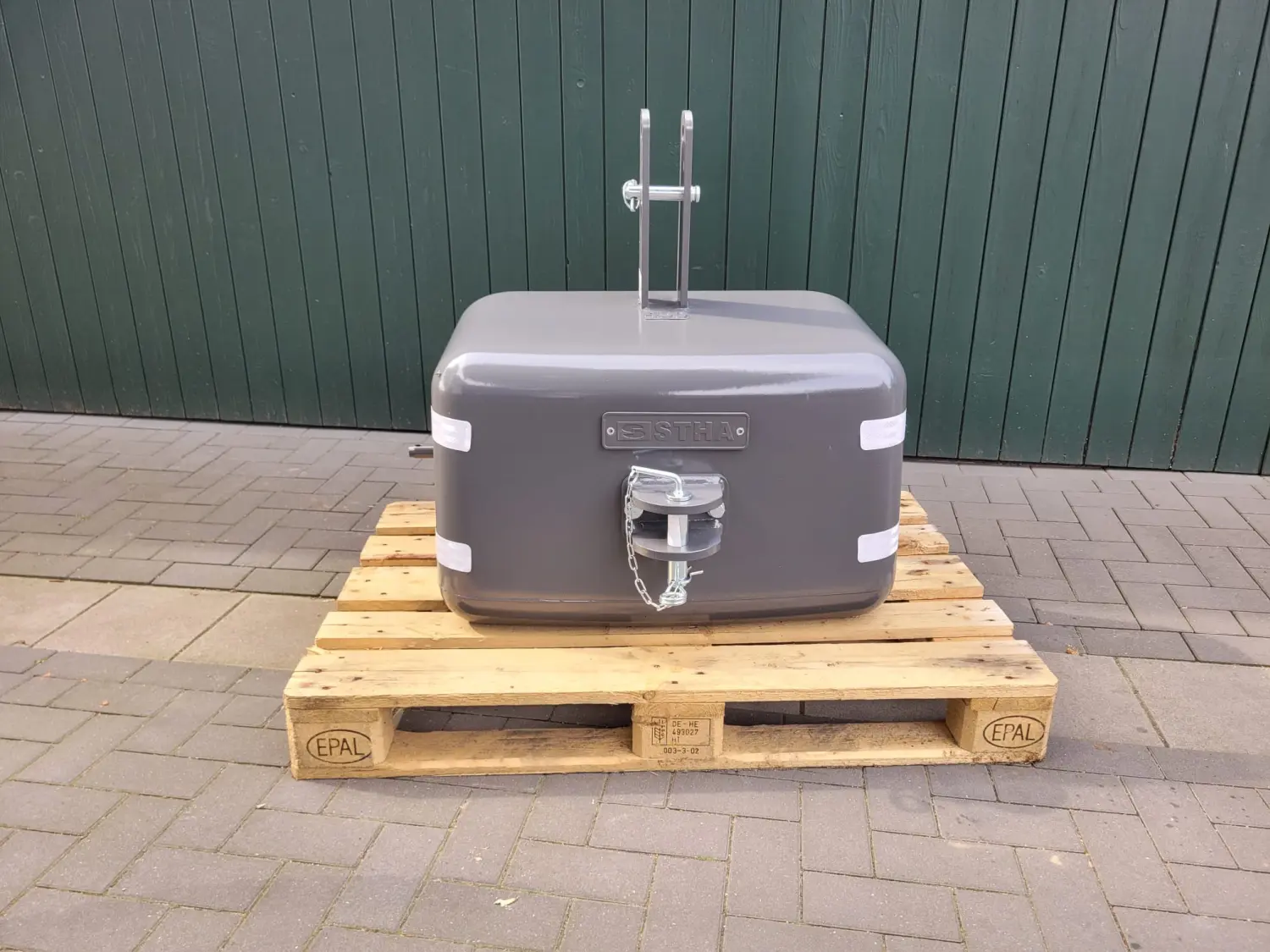 600 kg STHA ECO-line von STHA Agrartechnik