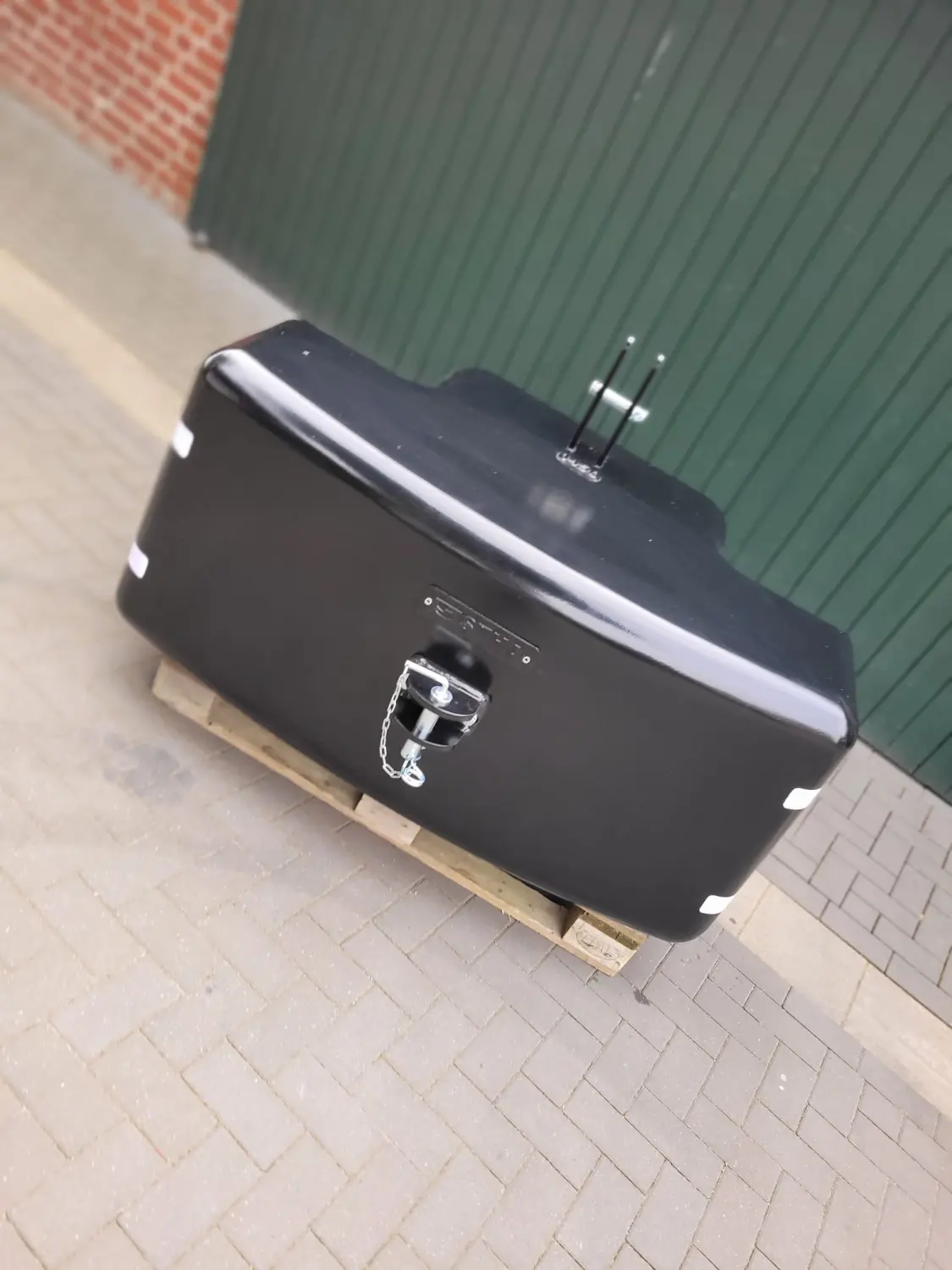 1450 kg STHA ECO-line von STHA Agrartechnik