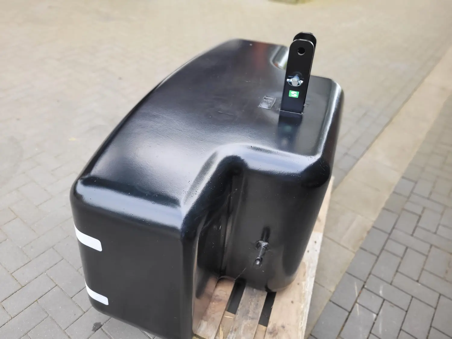 1450 kg STHA ECO-line von STHA Agrartechnik