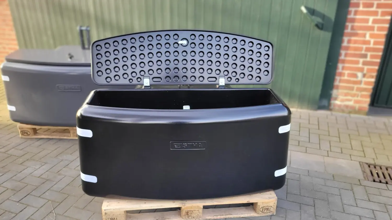 STHA Traktorgewichte mit Staufach , STHA Box GREAT- LINE hinzufügen von STHA Agrartechnik