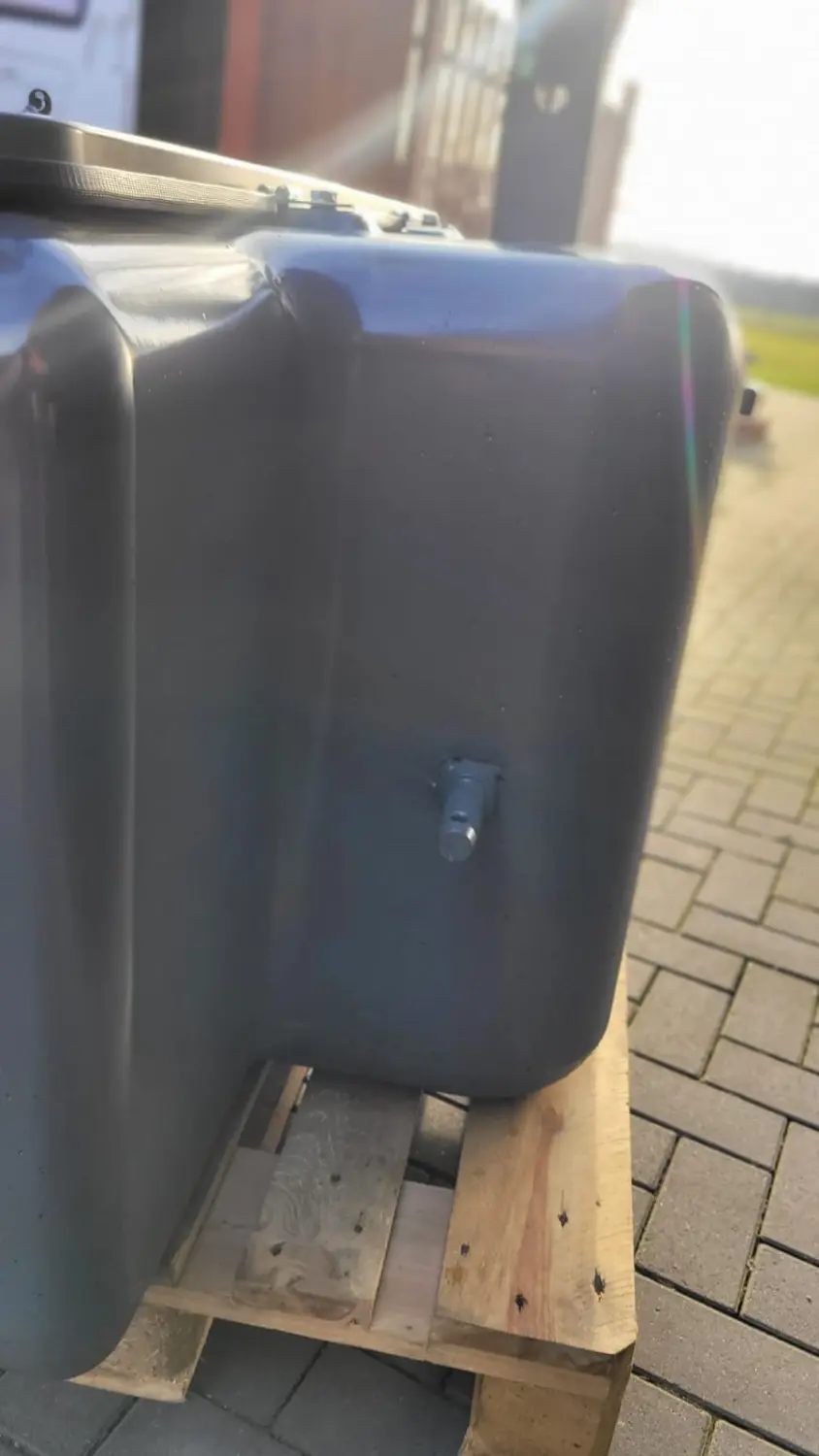 STHA Traktorgewichte mit Staufach , STHA Box GREAT- LINE hinzufügen von STHA Agrartechnik