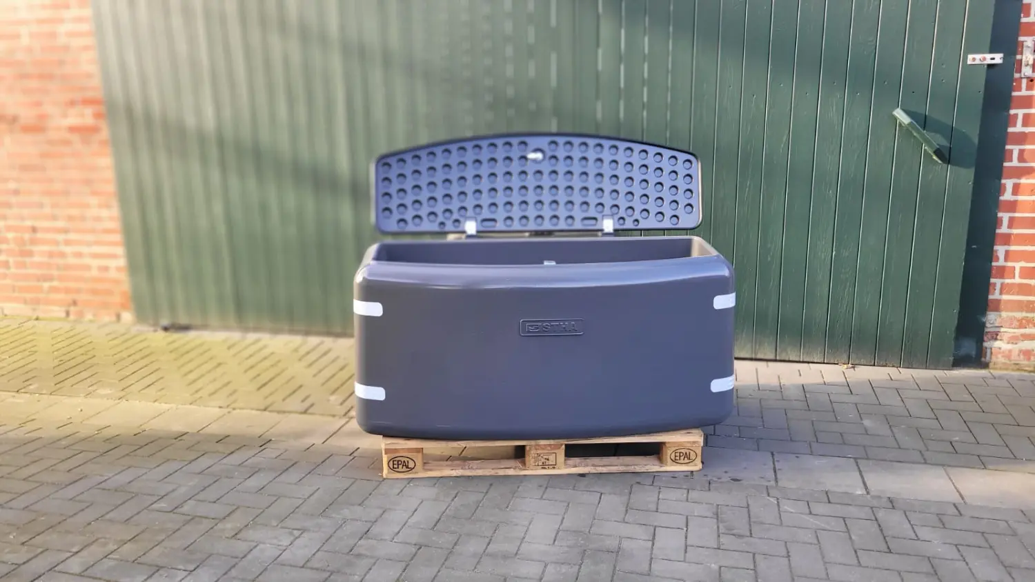 STHA Traktorgewichte mit Staufach , STHA Box GREAT- LINE hinzufügen von STHA Agrartechnik